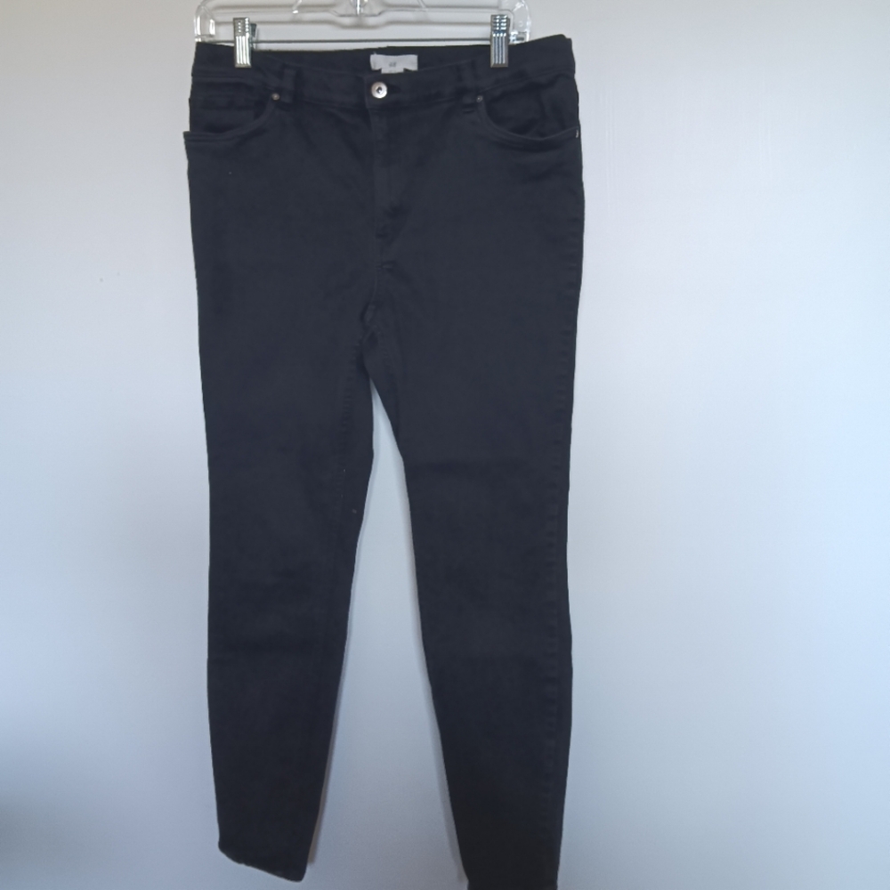H&M black skinny jeans size 12